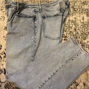 Old Navy IG Loose, light wash, size 16